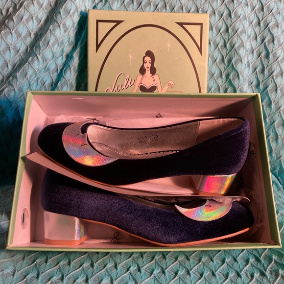Modcloth Other - NIB Magical Moon Shoes Size 9